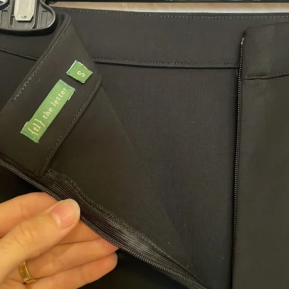 {tl} The Letter Black Pencil Skirt size S - Picture 4 of 7